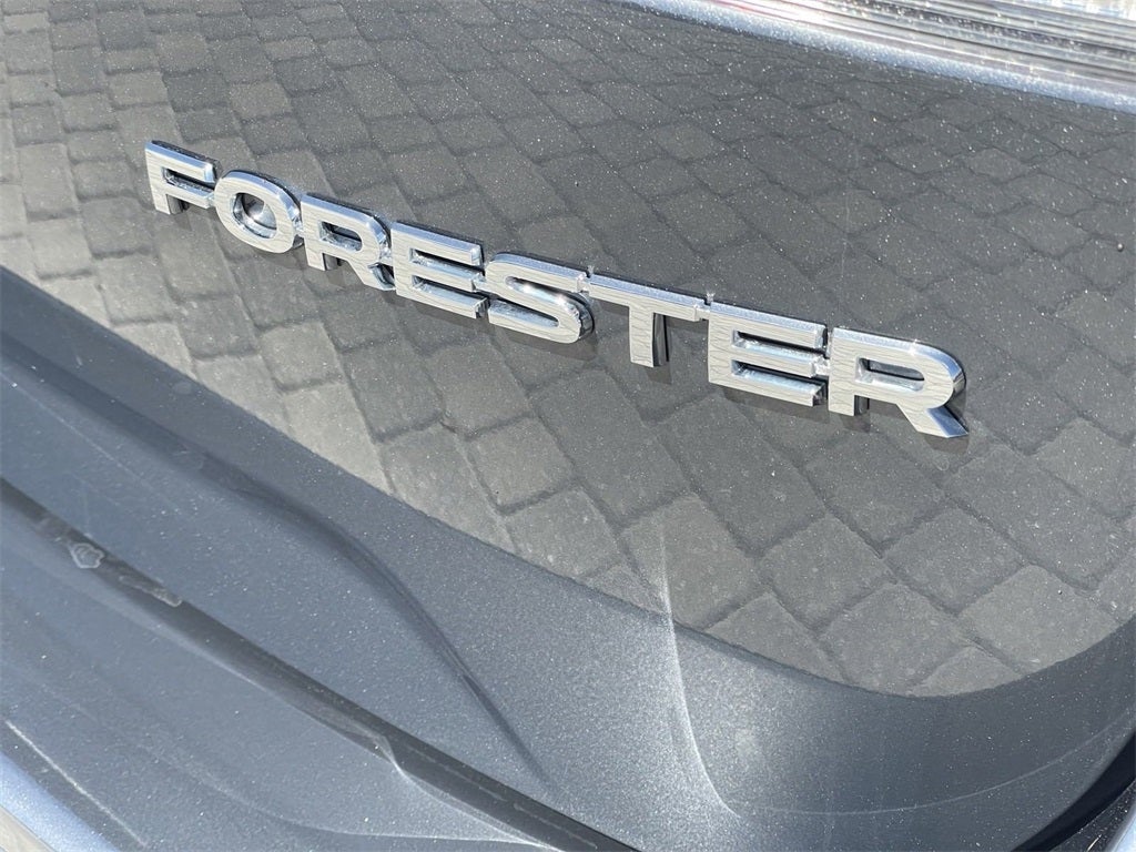 2023 Subaru Forester Base